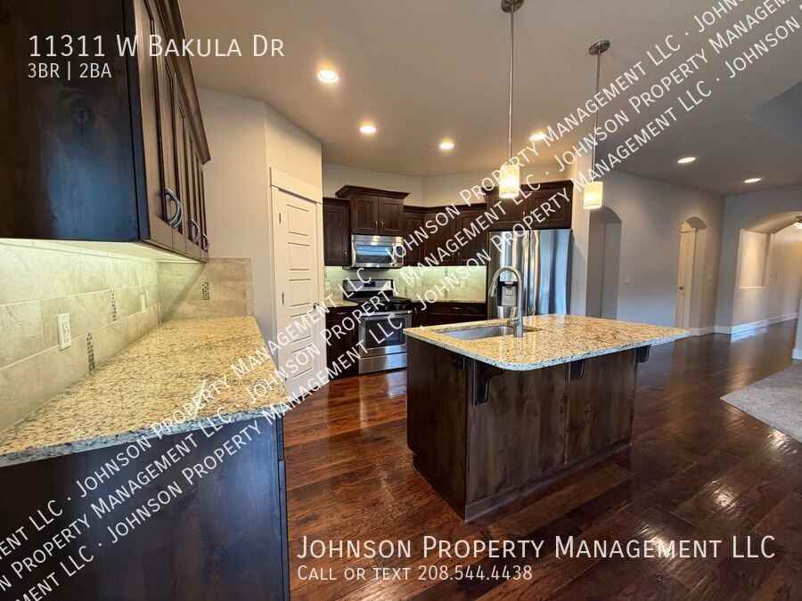 11311 W Bakula Dr - Photo 5 of 23