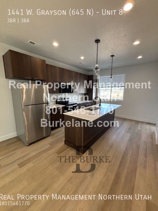 1441 W. Grayson (645 N) #8 - Photo 5 of 36