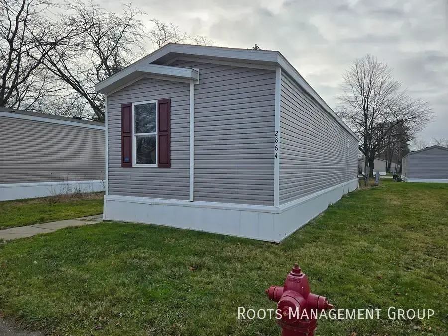 2864 Apollo Dr - Photo 2 of 27