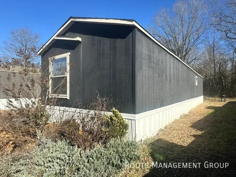 114 Riviera Courts Dr #114 - Photo 3 of 14