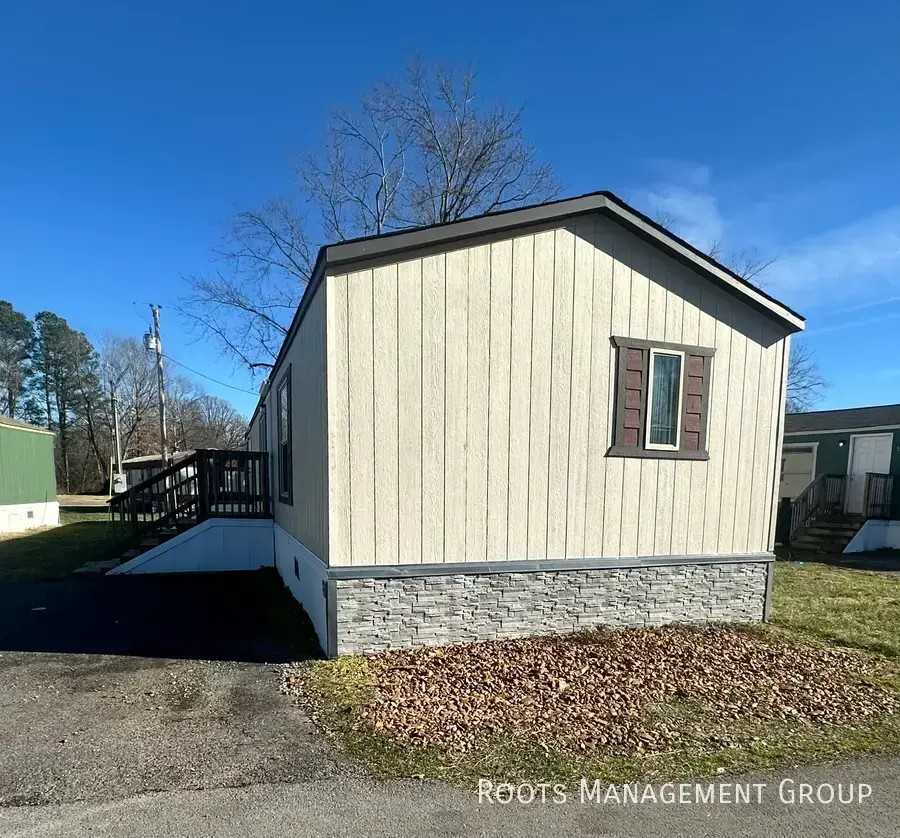 187 Riviera Courts Dr #187 - Photo 2 of 15