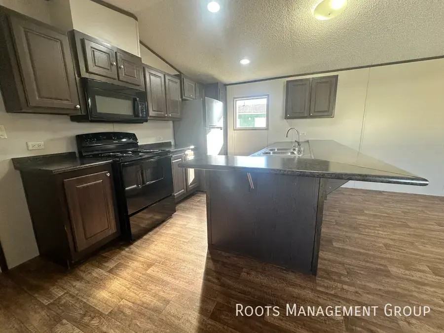 187 Riviera Courts Dr #187 - Photo 6 of 15