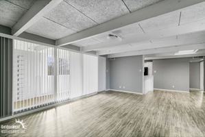 featured image of 910 E Marlette Ave