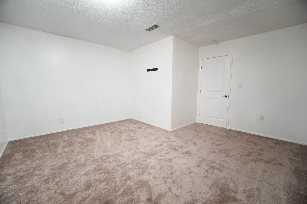 1210 South Campbell Avenue #A - Photo 7 of 8