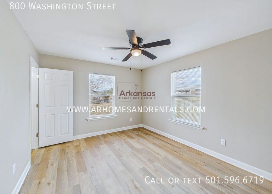 800 Washington St - Photo 6 of 12