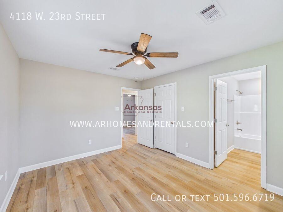 4118 W 23rd St - Photo 6 of 12