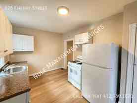 326 Cherry St - Photo 1 of 1