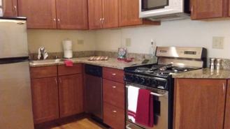 W Fullerton Ave & N Clark St - Photo 1 of 1