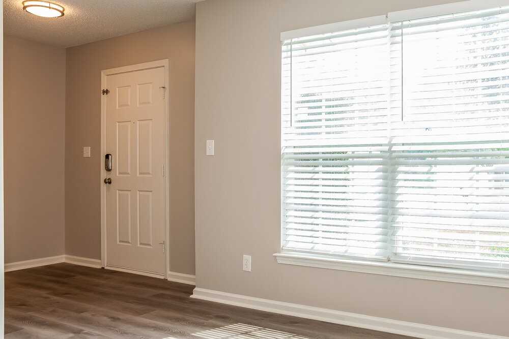 10316 Gold Pan Rd - Photo 4 of 17