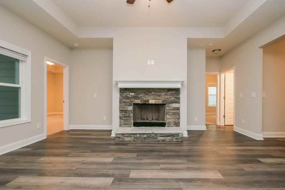 172 Glynn Addy Dr - Photo 3 of 16