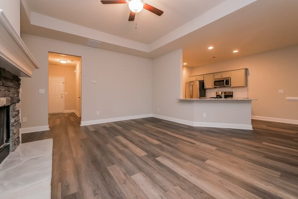 172 Glynn Addy Dr - Photo 5 of 16