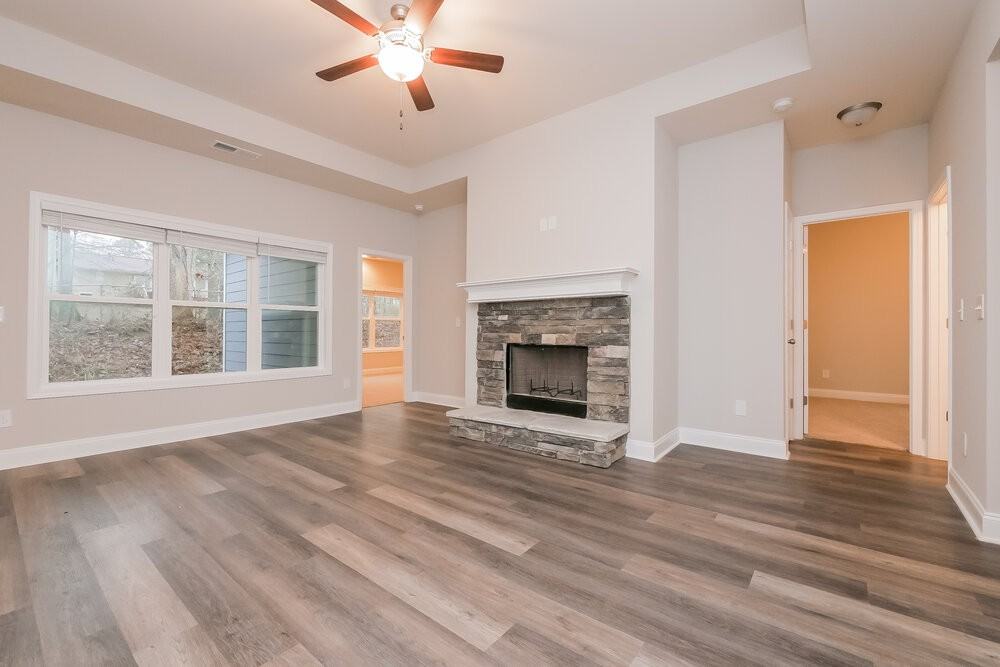 172 Glynn Addy Dr - Photo 7 of 16