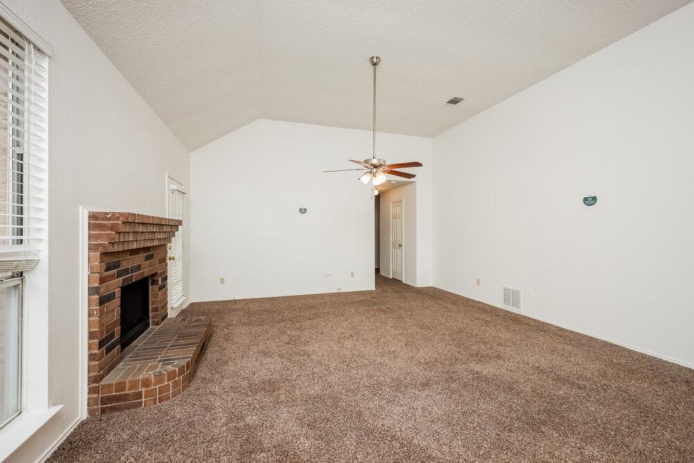 2208 Browning Dr - Photo 4 of 16