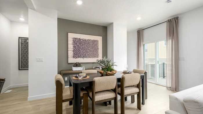 1508 W Charmer Ln - Photo 7 of 19