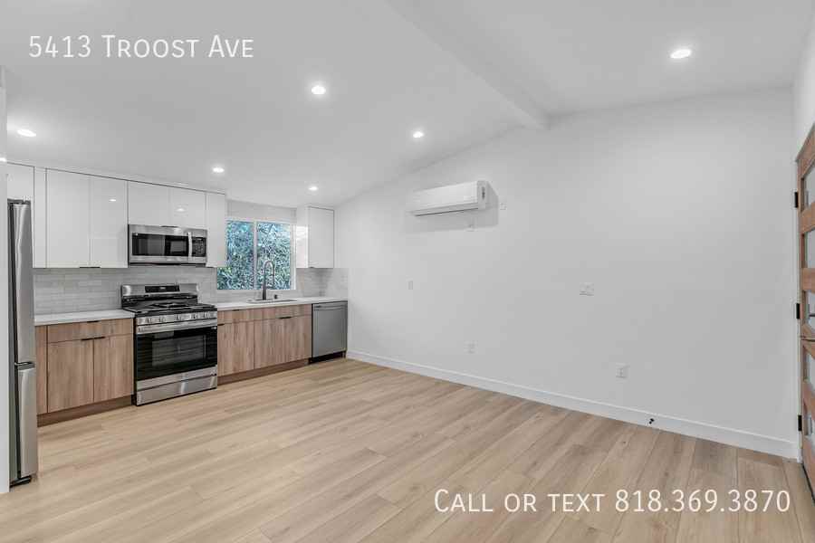 5413 Troost Ave - Photo 5 of 13