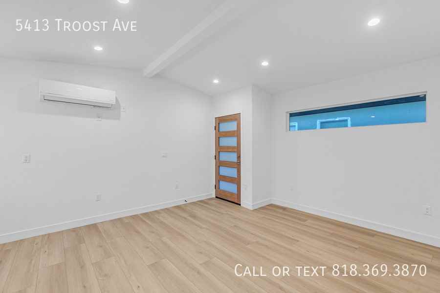 5413 Troost Ave - Photo 6 of 13