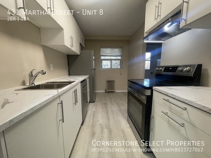 431 Martha St #8 - Photo 6 of 13