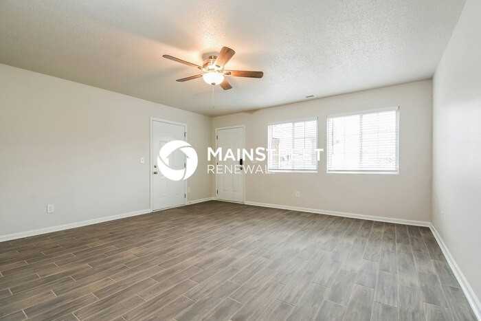 3530 Swanley Dr - Photo 5 of 19