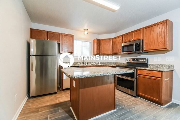 3530 Swanley Dr - Photo 6 of 19