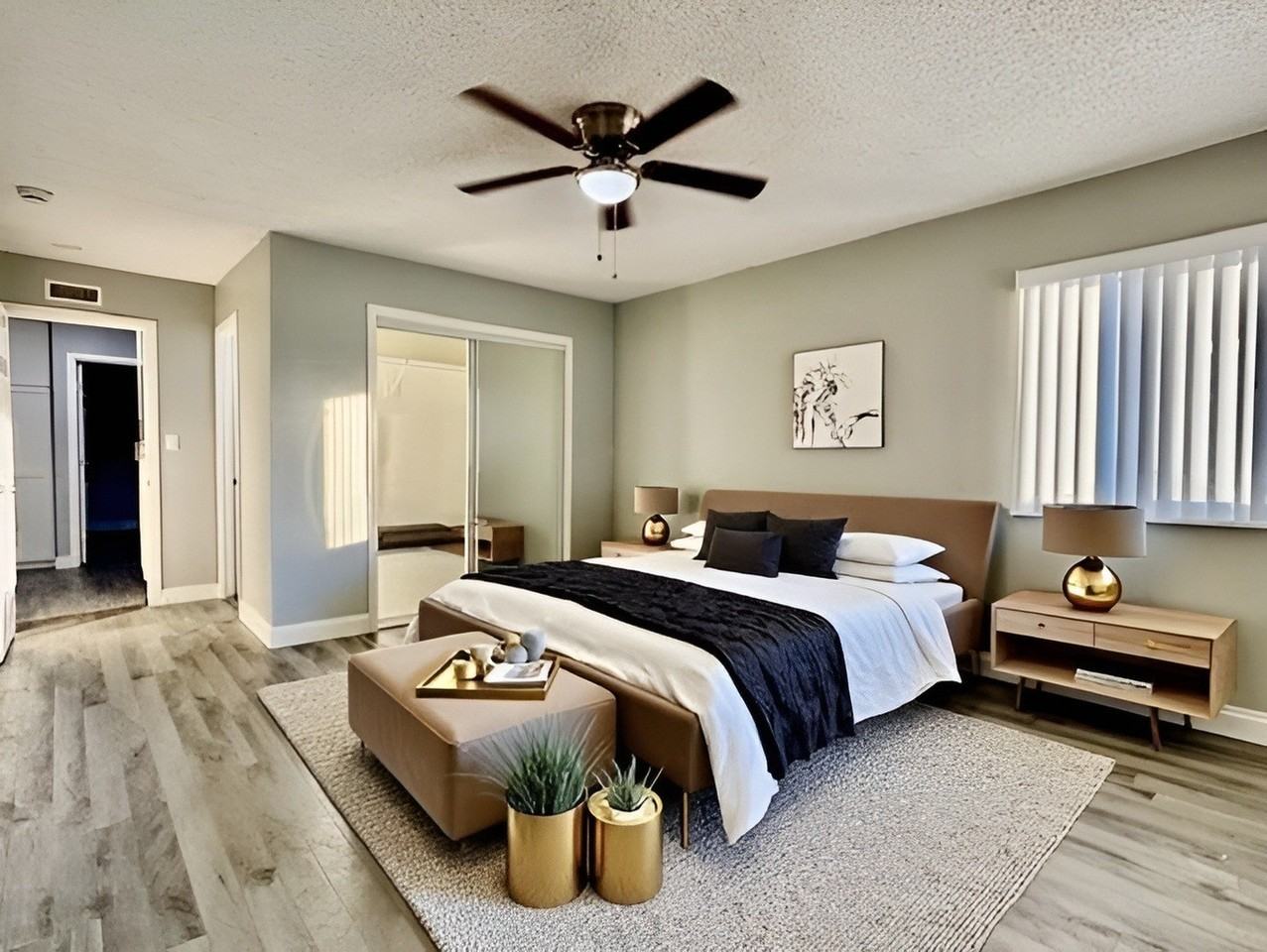 17132 Emerald Lane #D - Photo 4 of 33