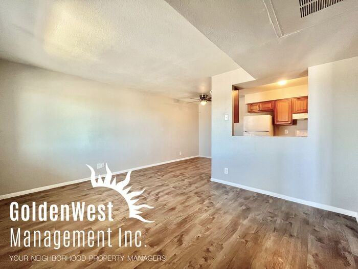 837 E Montecito Ave #253 - Photo 3 of 10