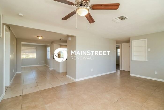 3511 Sheryl Hill Dr - Photo 4 of 16