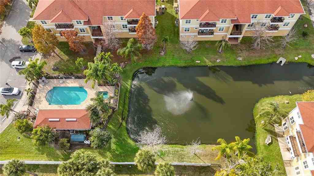 6394 Banyan Blvd #6394-304 - Photo 4 of 50