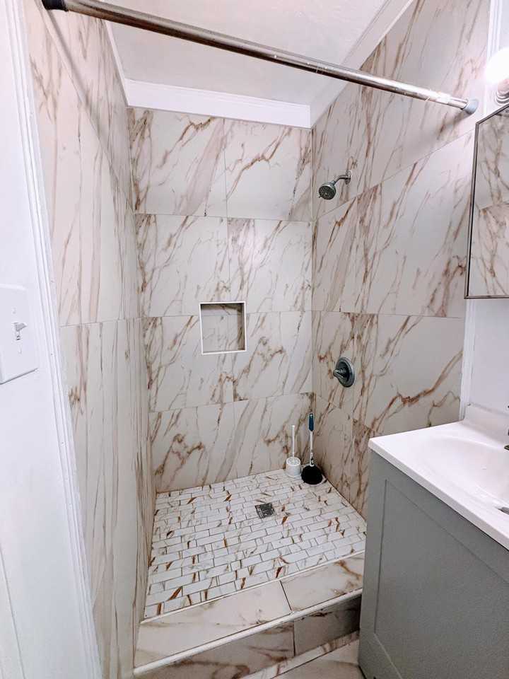 806 Ridgewood Dr #806 - Photo 3 of 9