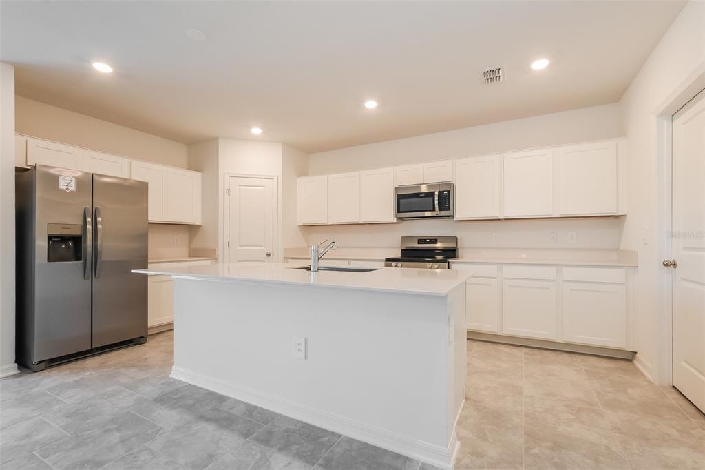 1220 Tyler Loop #1220 - Photo 2 of 15