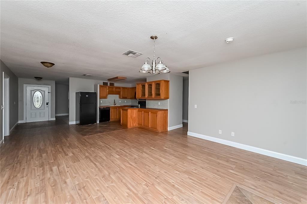 6416 Chippendale Rd #6416 - Photo 2 of 16