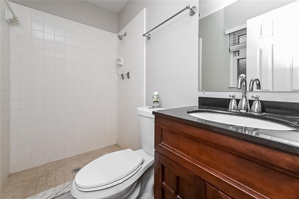 6416 Chippendale Rd #6416 - Photo 7 of 16