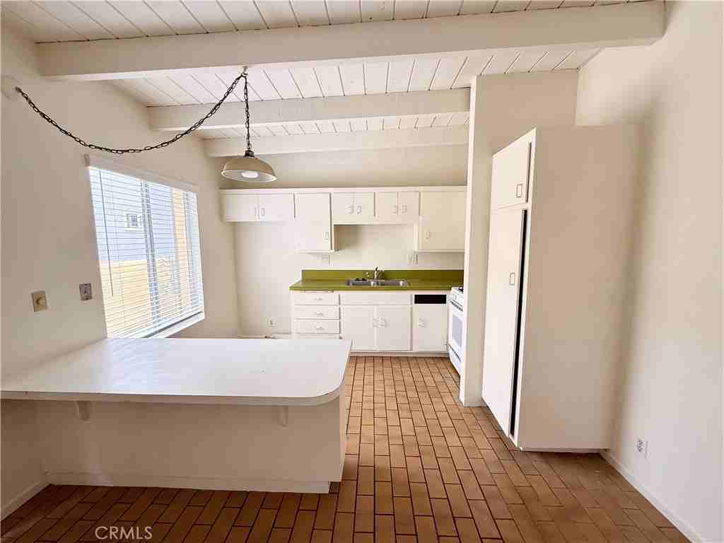 155 W Escalones #155C - Photo 2 of 6