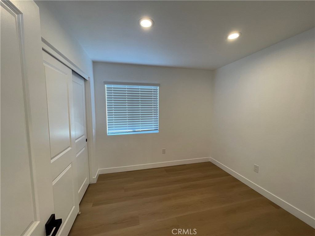 215 W Nevada St #215B - Photo 4 of 11