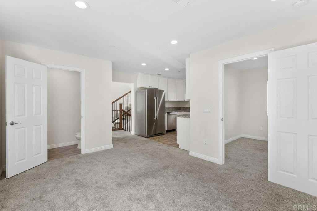 3258 Imperial Ave #3258 - Photo 5 of 34
