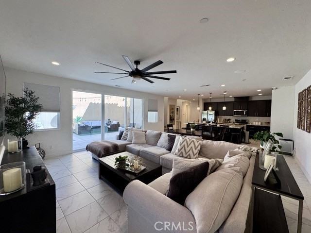 38572 Rosegate Pl #38572