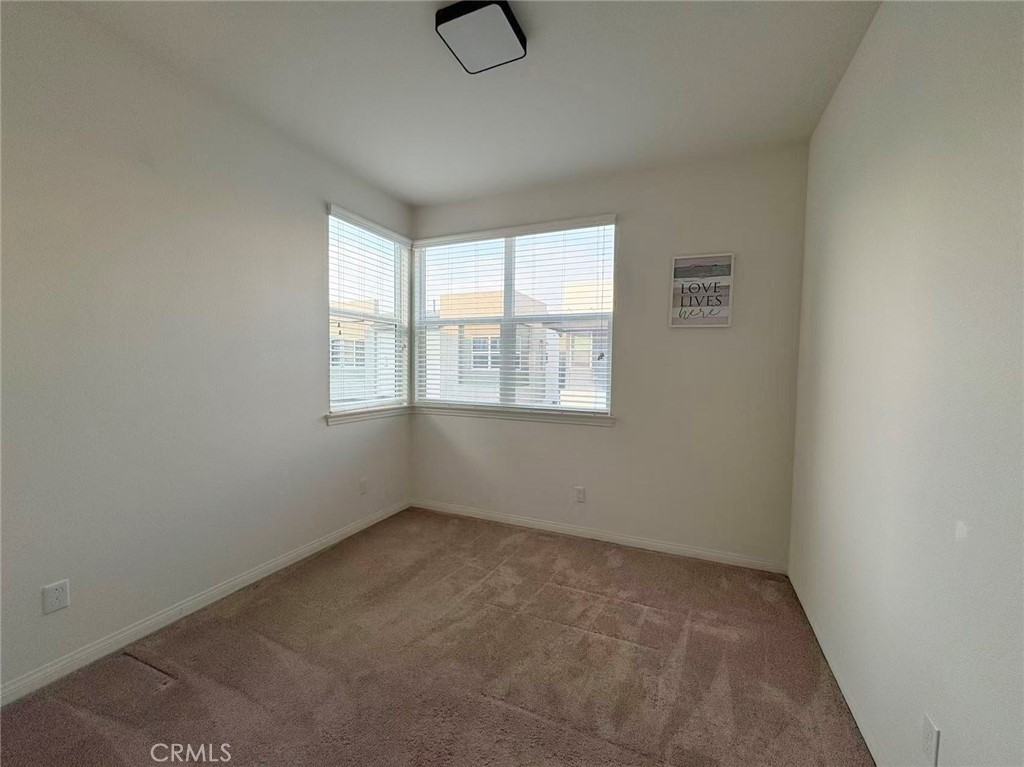 10557 Huxley Dr #10557 - Photo 3 of 15