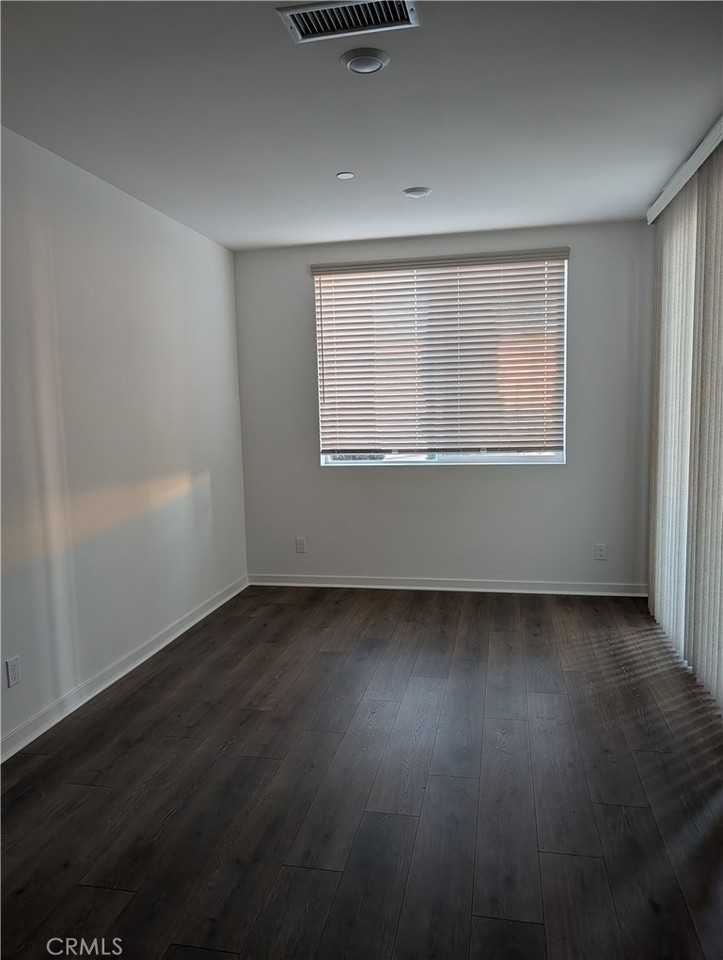 E Elma Privado #4152-205 - Photo 4 of 15