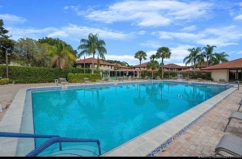 641 Sw South River Dr #641-204 - Photo 7 of 27