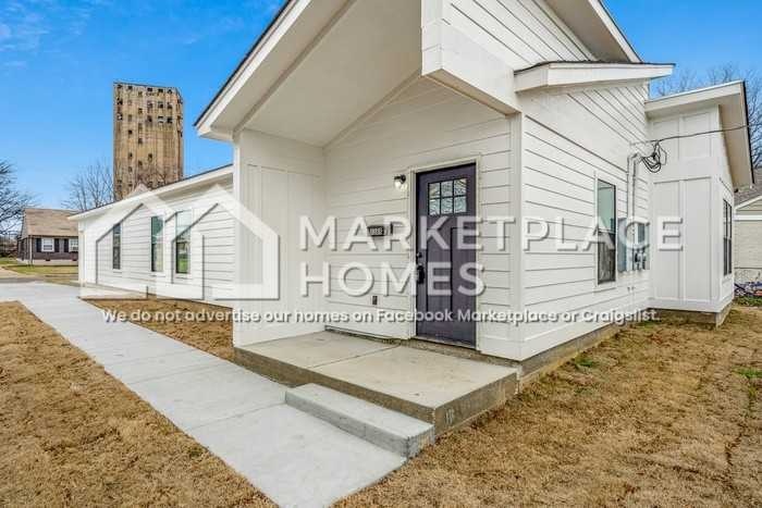 1369 Chadwick Cir - Photo 3 of 25