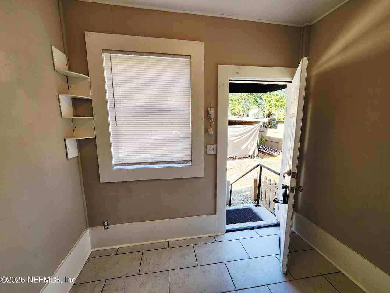 1719 Aberdeen St #1719 - Photo 4 of 17