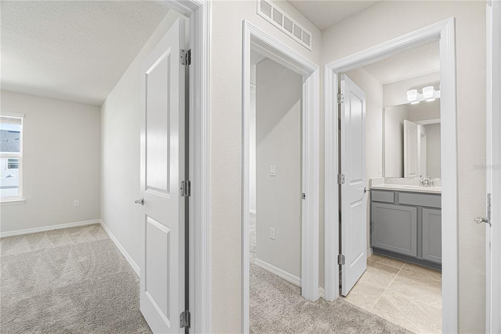 6373 Breeze Filled Ln #6373 - Photo 4 of 37