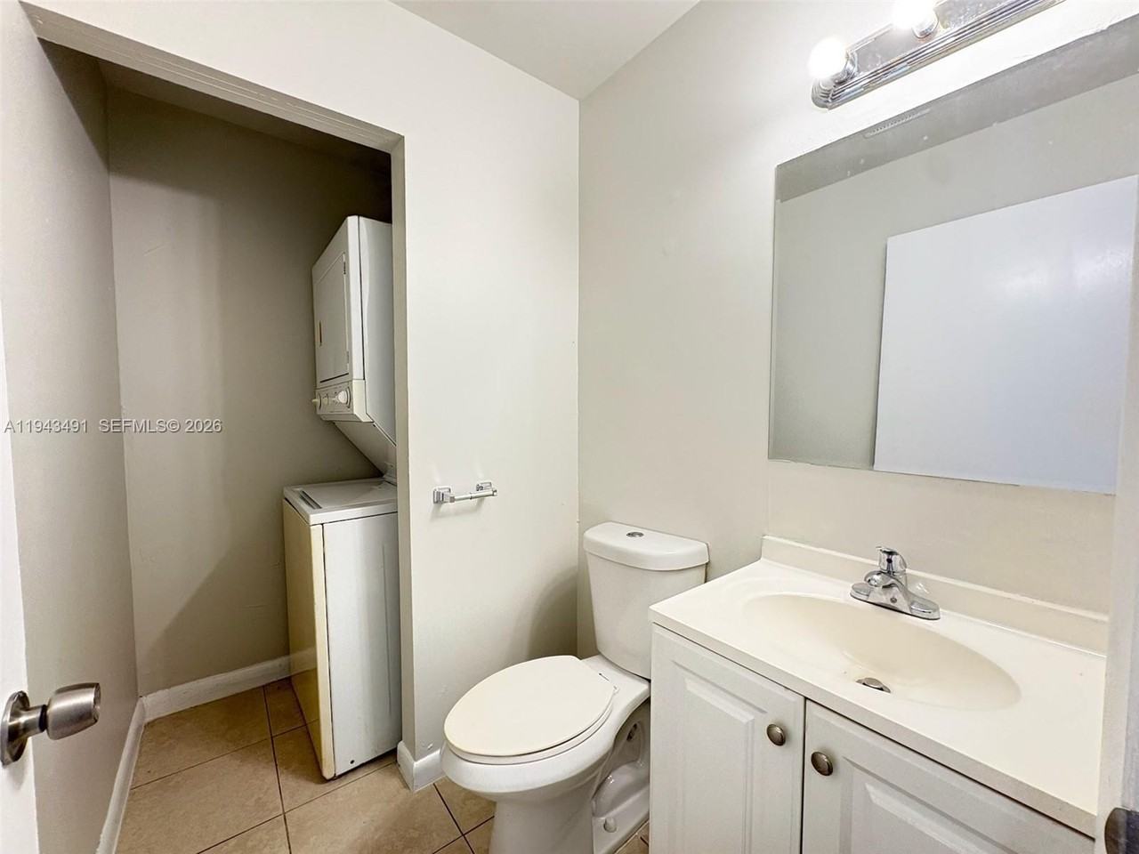 2221 Nw 59th Ave #222171C - Photo 7 of 11