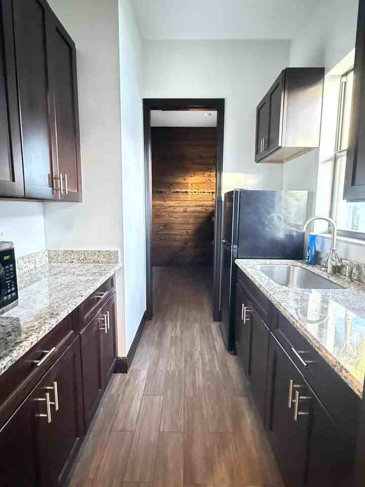 1634 Trotter Ct #1634 - Photo 6 of 8