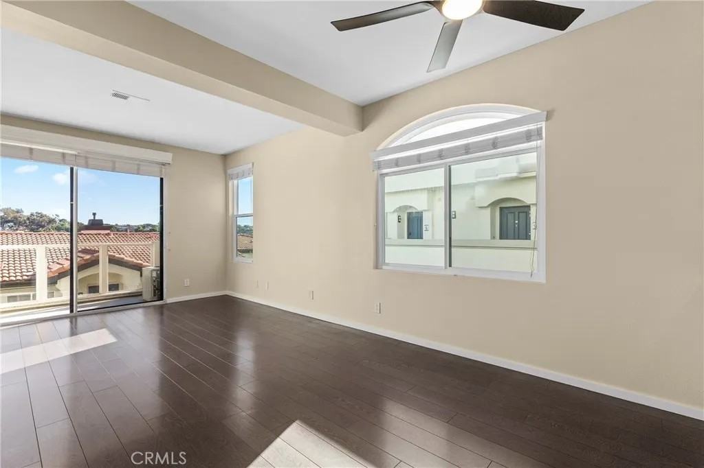 30902 Clubhouse Dr #30902 - Photo 7 of 33