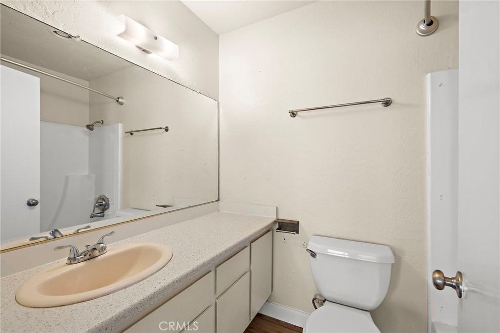 229 W Escalones #229B - Photo 5 of 13