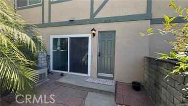 1107 W Francis St #1107 - Photo 3 of 15