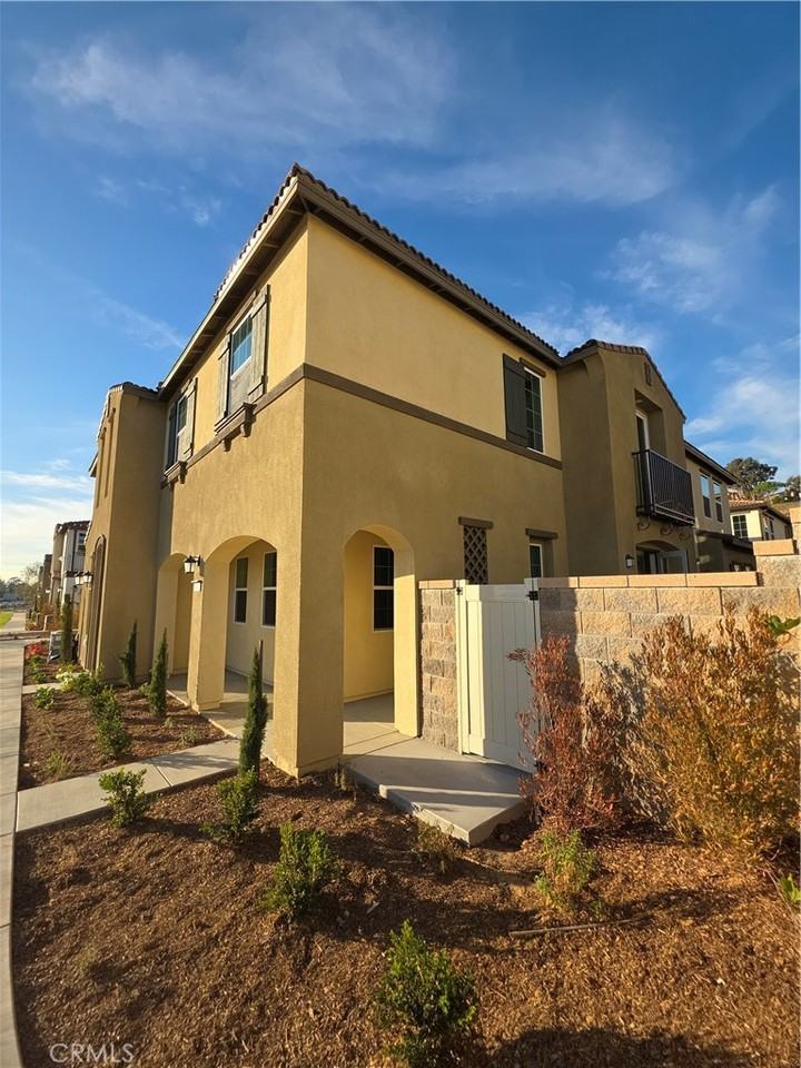 8457 Gabrielino Ct #8457 - Photo 3 of 20