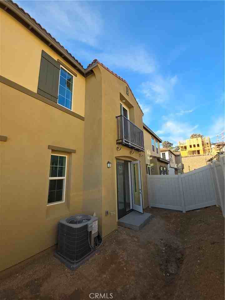 8457 Gabrielino Ct #8457 - Photo 6 of 20