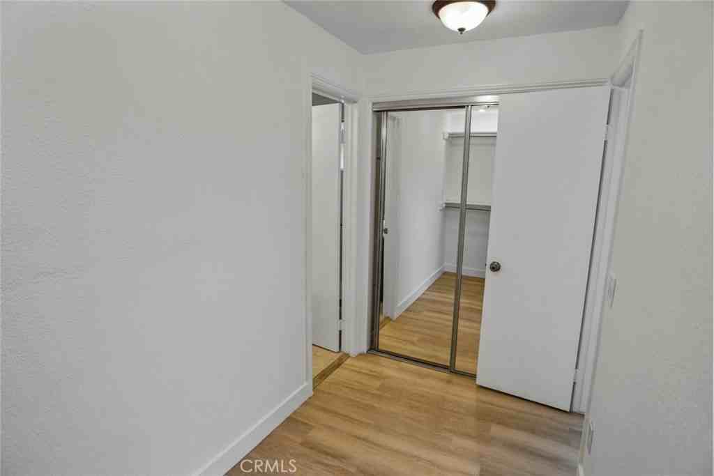 310 N Jackson St #310 - Photo 5 of 17