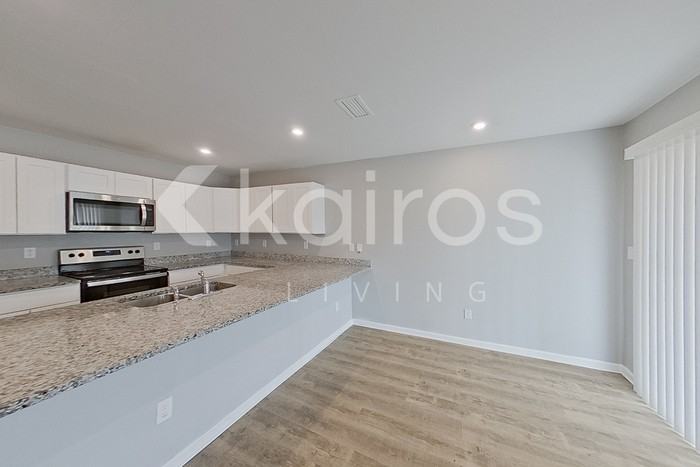 21664 Yosemite Blvd - Photo 4 of 23